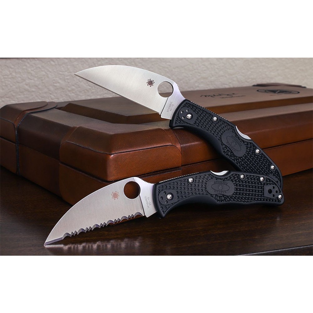 Складаний ніж Spyderco Endela Wharncliffe black C243FPWCBK